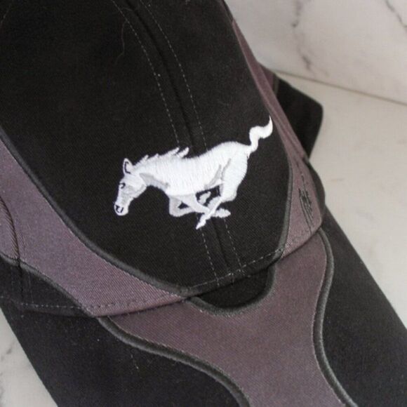 Ford Mustang Running Pony Logo Black and Grey Adjustable Baseball Hat - Picture 2 of 7